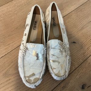 Vaneli loafers size 9N